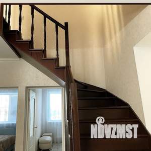 Дом 100м², 3-этажный, посуточно,