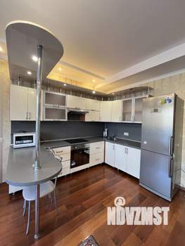 Коттедж 130м², 2-этажный, на длительный срок,