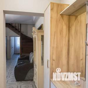 Дом 100м², 3-этажный, посуточно,