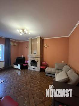 Коттедж 350м², 3-этажный, на длительный срок,