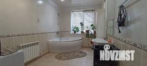 Дом 180м², 2-этажный, посуточно,