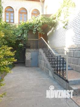 Коттедж 500м², 4-этажный, на длительный срок,