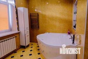 Дом 300м², 3-этажный, посуточно,