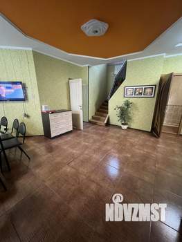 Дом 177м², 3-этажный, посуточно,