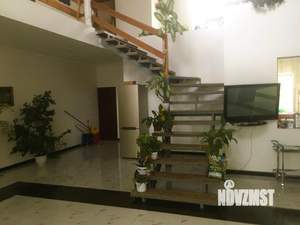 Дом 680м², 3-этажный, участок 20 сот.