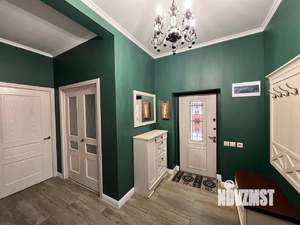 Дом 161м², 2-этажный, участок 8 сот.