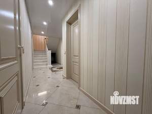 Дом 309м², 3-этажный, участок 10 сот.