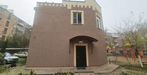 Дом 185м², 2-этажный, участок 1 сот.