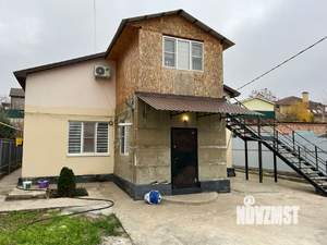 Дом 205м², 2-этажный, участок 6 сот.