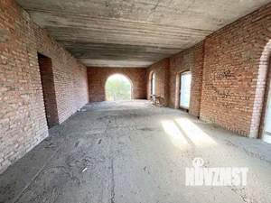 Коттедж 627м², 3-этажный, участок 6 сот.