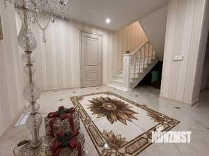 Дом 309м², 3-этажный, участок 10 сот.