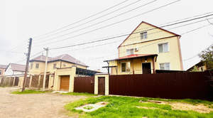 Дом 300м², 3-этажный, участок 6 сот.