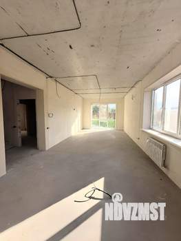 Дом 196м², 2-этажный, участок 4 сот.