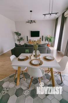 Коттедж 181м², 2-этажный, участок 4 сот.