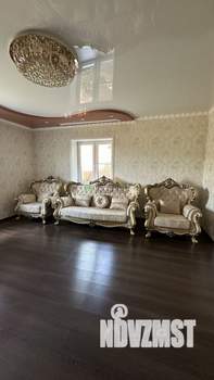 Дом 203м², 2-этажный, участок 8 сот.