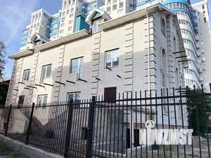 Коттедж 627м², 3-этажный, участок 6 сот.