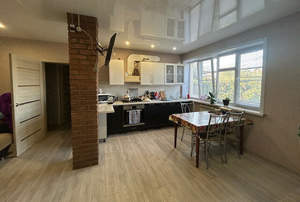 Дом 164м², 2-этажный, участок 6 сот.