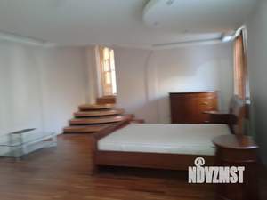 Дом 234м², 2-этажный, участок 3 сот.