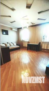 Дом 84м², 2-этажный, участок 4 сот.