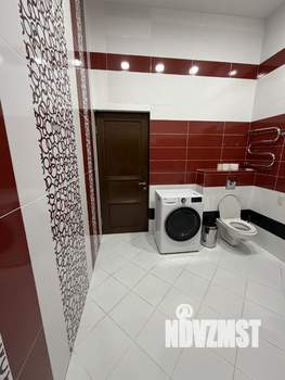 Дом 848м², 3-этажный, участок 8 сот.