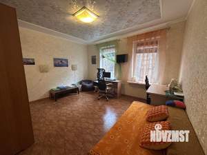 Дом 147м², 1-этажный, участок 4 сот.