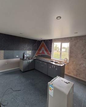 Дом 210м², 2-этажный, участок 8 сот.