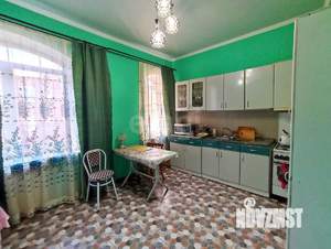 Дом 251м², 3-этажный, участок 8 сот.