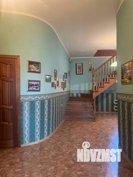 Коттедж 290м², 2-этажный, участок 10 сот.