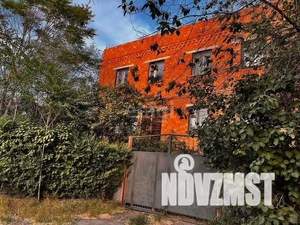 Дом 435м², 3-этажный, участок 5 сот.