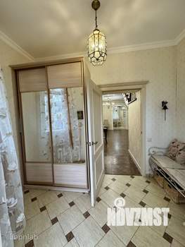 Дом 339м², 3-этажный, участок 8 сот.