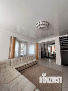 Дом 400м², 3-этажный, участок 8 сот.