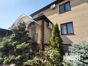 Дом 194м², 3-этажный, участок 7 сот.