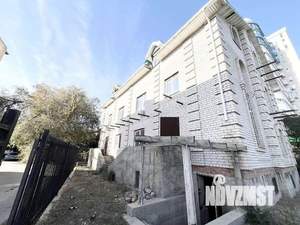 Коттедж 627м², 3-этажный, участок 6 сот.