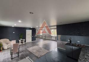 Дом 210м², 2-этажный, участок 8 сот.