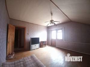 Дом 224м², 3-этажный, участок 4 сот.