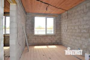 Дом 98м², 2-этажный, участок 4 сот.