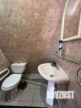 Дом 252м², 3-этажный, участок 806 сот.