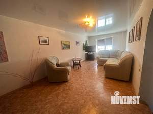 Коттедж 290м², 2-этажный, участок 10 сот.