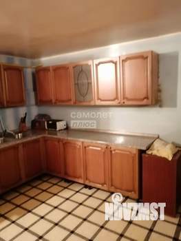 Дом 353м², 3-этажный, участок 6 сот.