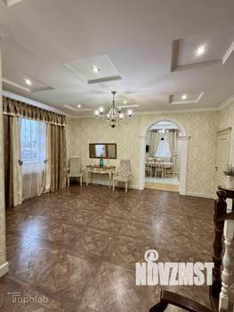 Дом 339м², 3-этажный, участок 8 сот.