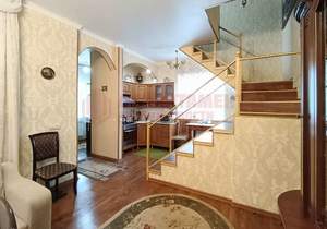 Дом 94м², 2-этажный, участок 2 сот.