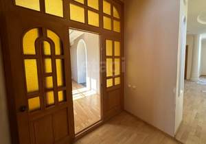 Дом 390м², 3-этажный, участок 6 сот.