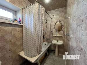 Дом 252м², 3-этажный, участок 806 сот.