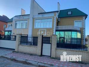 Таунхаус 356м², 3-этажный, участок 6 сот.