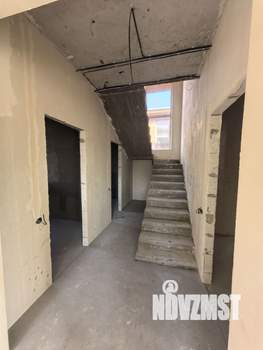 Дом 196м², 2-этажный, участок 4 сот.