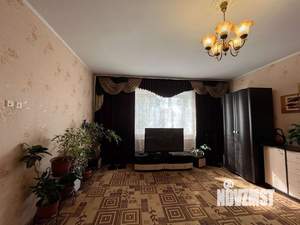 Дом 252м², 3-этажный, участок 806 сот.