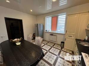 Дом 205м², 2-этажный, участок 6 сот.