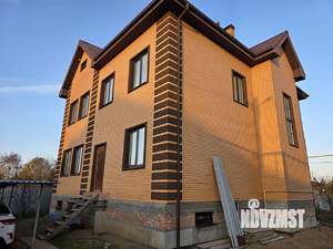 Дом 327м², 3-этажный, участок 8 сот.