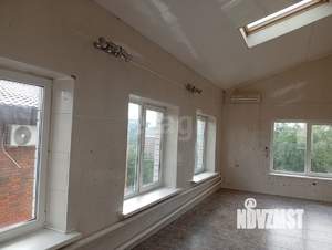 Дом 275м², 3-этажный, участок 6 сот.