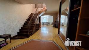 Дом 315м², 2-этажный, участок 10 сот.